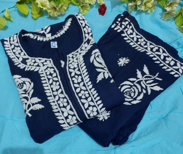 Chikan kari modal kurti