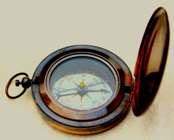 Brass Antique Pocket Compass Engraved Inside The Cover, 2 cm, Vintage Style Navigation Nautical Compass for Hiking
